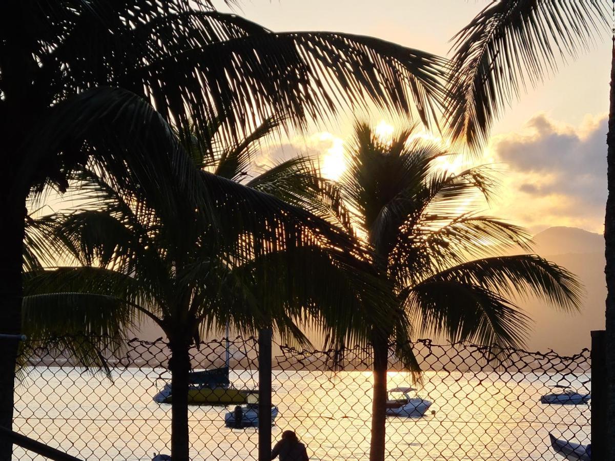 Pousada Casa Amarela Hotel Ilhabela Eksteriør billede